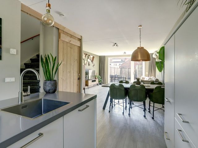 Pastoor van der Meijdenstraat 7, Oisterwijk