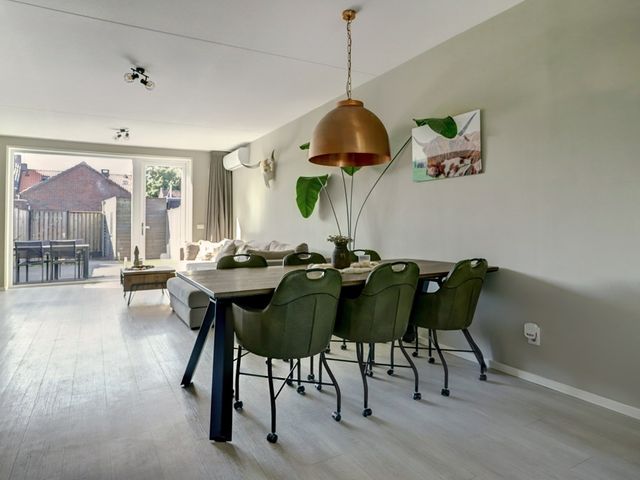 Pastoor van der Meijdenstraat 7, Oisterwijk