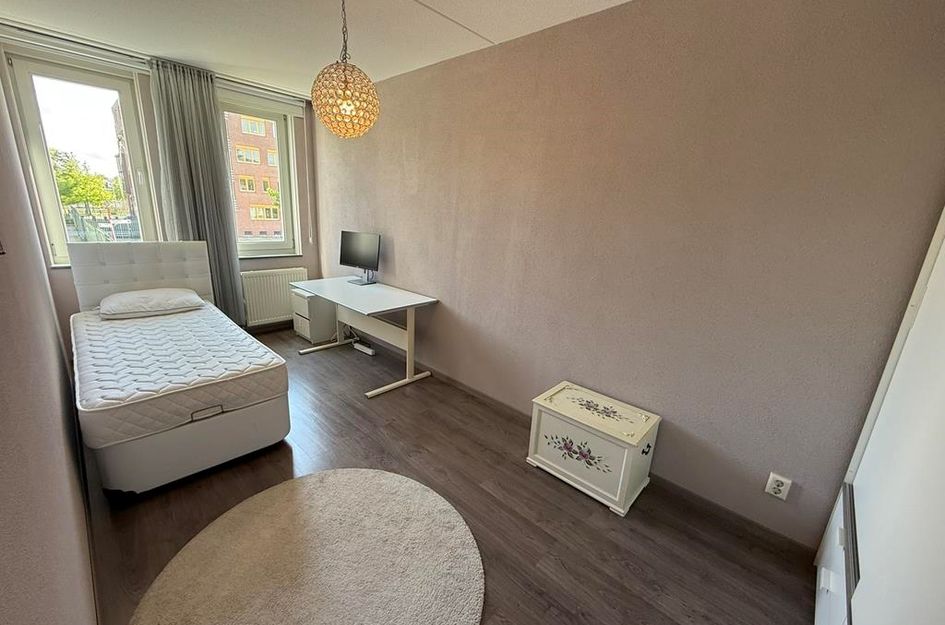 Eliza van Calcarstraat 3