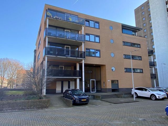 De Lierhof 6, Amsterdam
