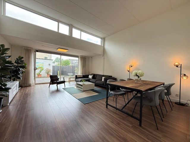 Louis Couperussingel 13, Amstelveen
