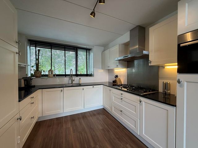 Louis Couperussingel 13, Amstelveen