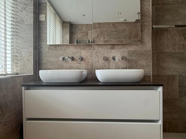 Kalorama 103, Hoofddorp