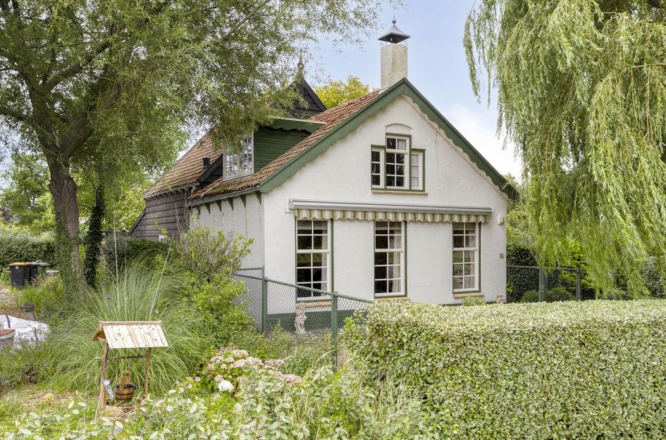 Zuiddijk 10