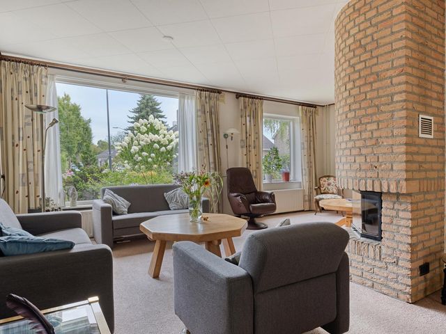 Oude Bredaseweg 6B, Bavel