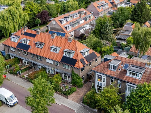 Papelaan 116, Voorschoten