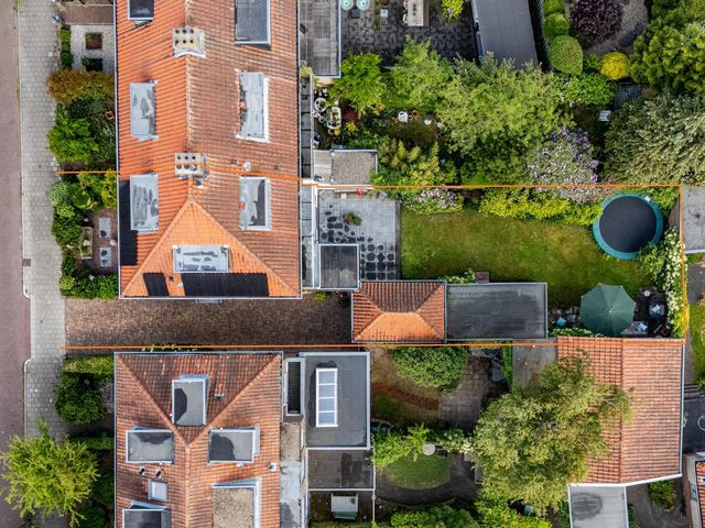 Papelaan 116, Voorschoten