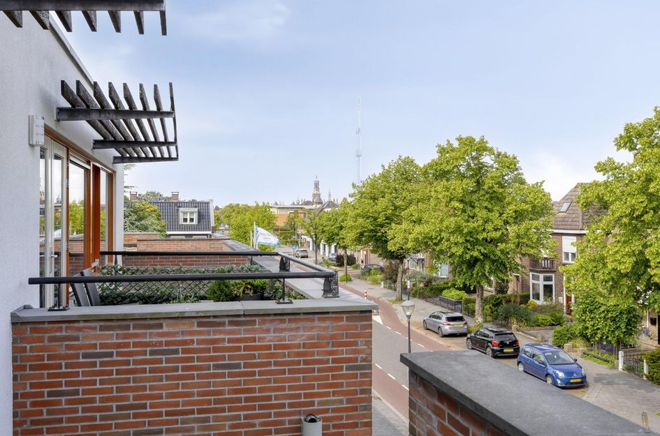 Burgemeester van Engelenweg 67 12