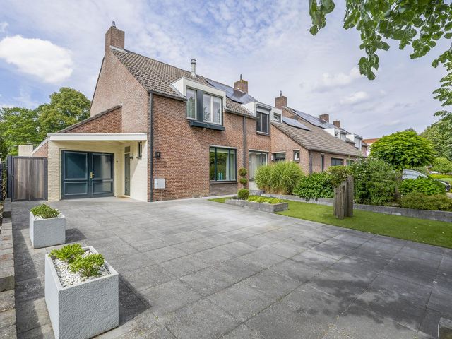 Arnoldus Janssenstraat 8, Steyl