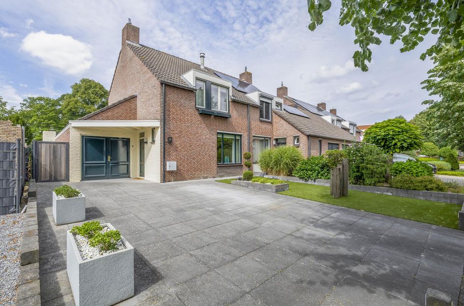 Arnoldus Janssenstraat 8