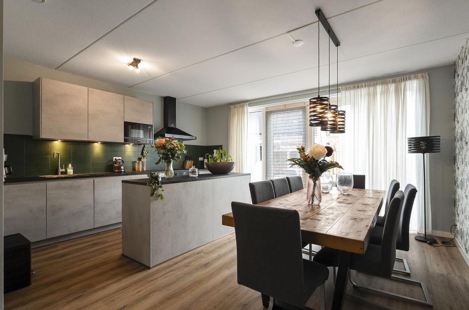Kastanjehout 1