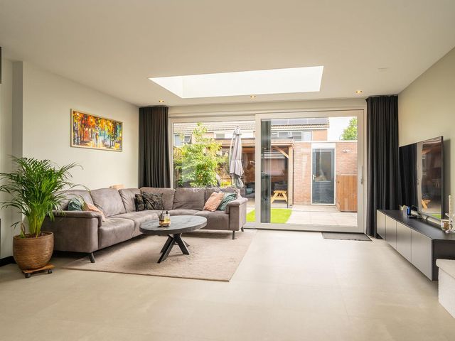Runenberghoek 44, Enschede