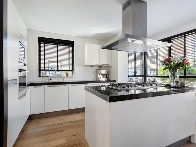 Wolvenburg 112, Barendrecht