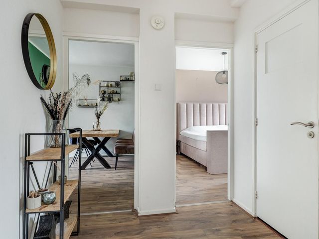 Kruisvoorde 68, Rotterdam