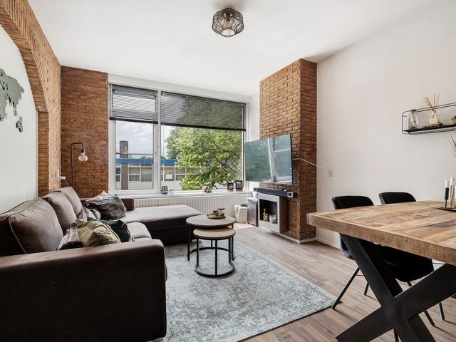 Kruisvoorde 68, Rotterdam