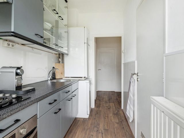 Kruisvoorde 68, Rotterdam