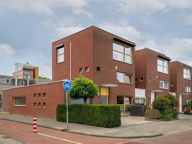 Kreeftwater 62, Barendrecht