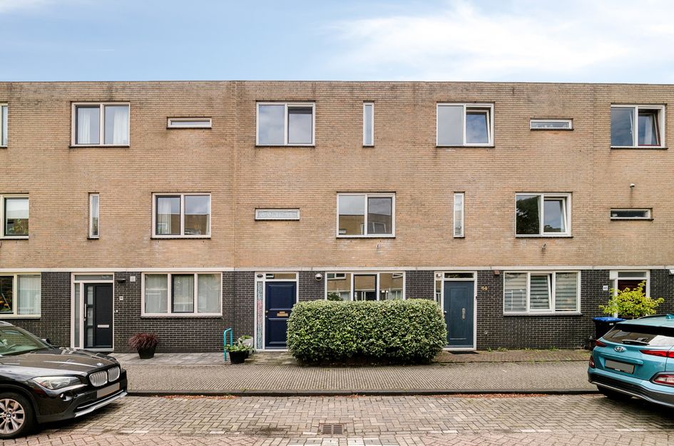 Henriëtte van der Meystraat 42