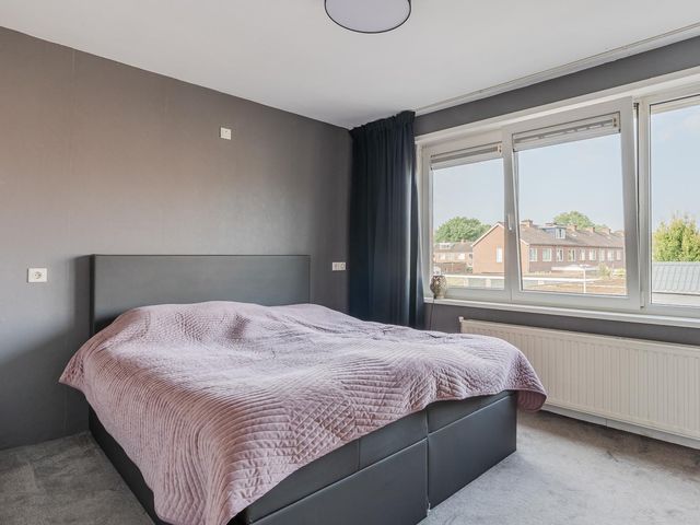 Hazelaarstraat 4, Hoogeveen