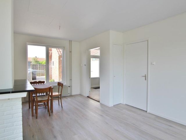 Zandstraat 147, Sas van Gent