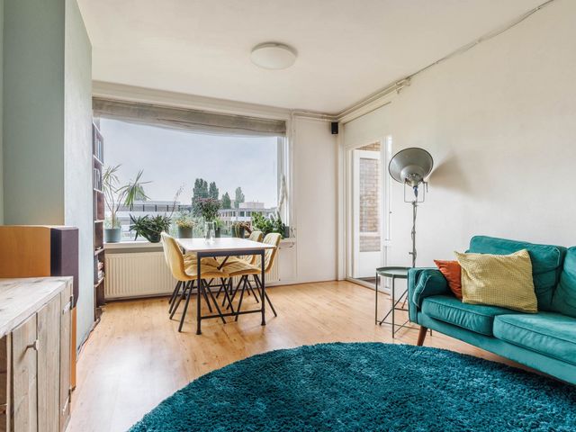 Paramaribostraat 93, Leiden