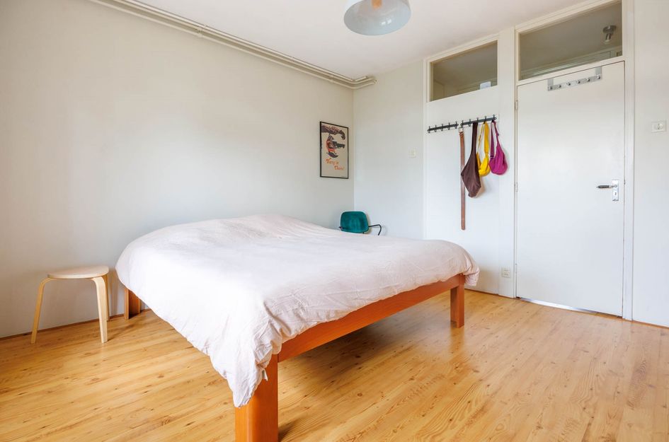 Paramaribostraat 93