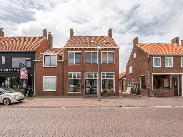 Dorpsstraat 8, Schoondijke