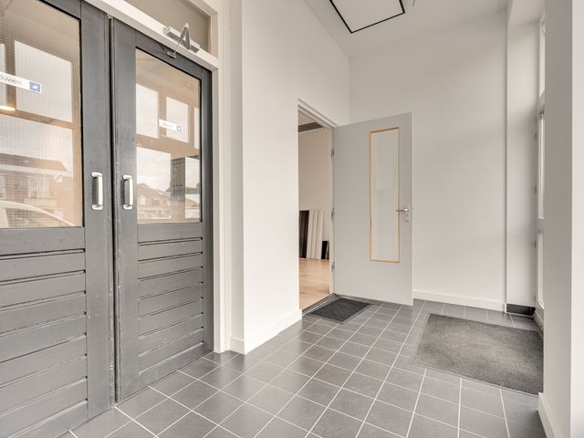 Dorpsstraat 8, Schoondijke