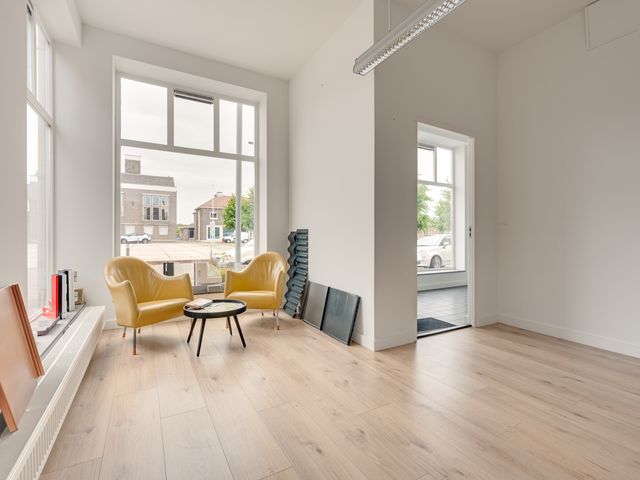 Dorpsstraat 8, Schoondijke