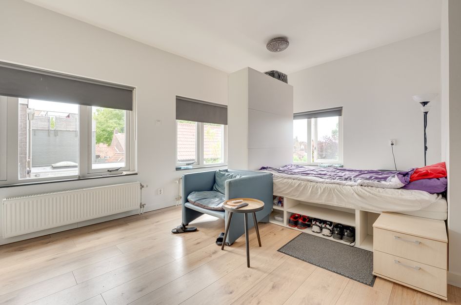 Dorpsstraat 8