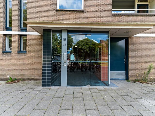 Edmond Hellenraadstraat 32, Rotterdam