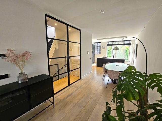Van Oosterzeestraat 22A, Rotterdam