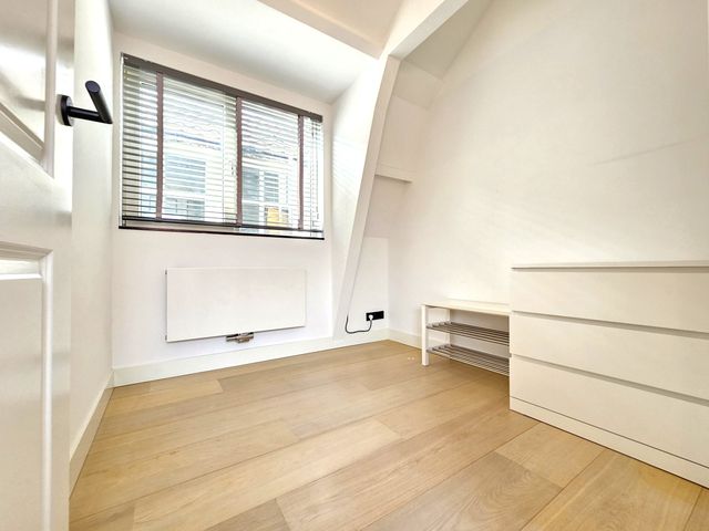 Van Oosterzeestraat 22A, Rotterdam