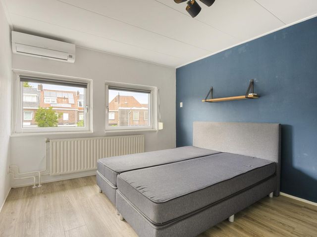 Waterhoefstraat 60, Tilburg
