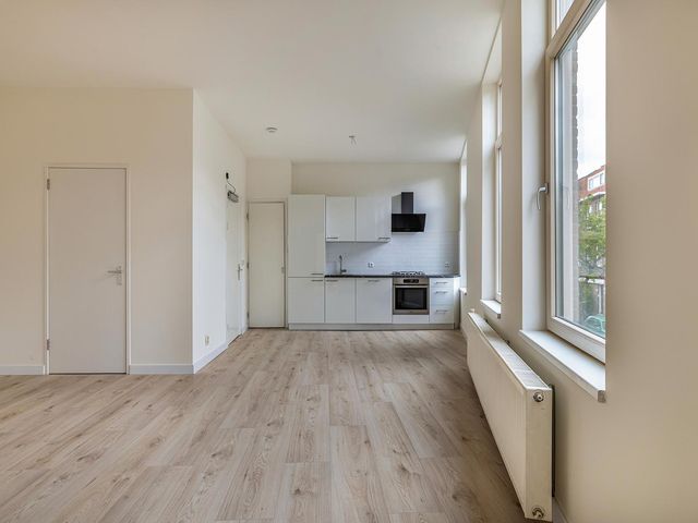 Willem van Hillegaersbergstraat 117B, Rotterdam