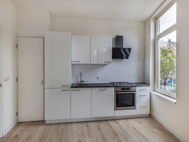 Willem van Hillegaersbergstraat 117B, Rotterdam