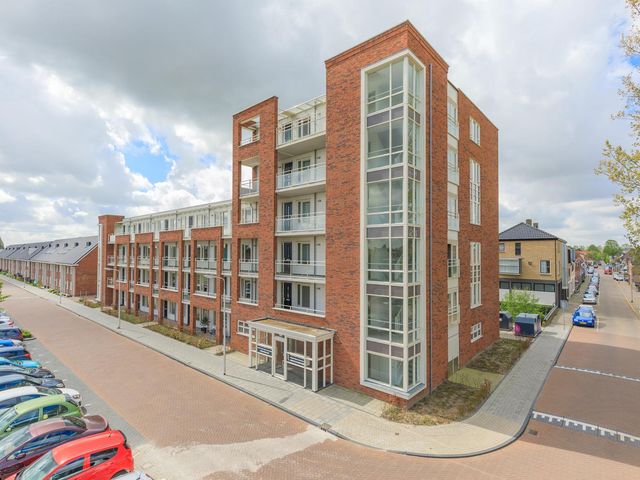 Stationsplein 22, Pijnacker