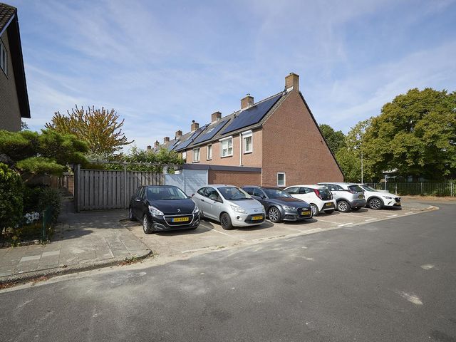 IJsselstraat 30, Terneuzen