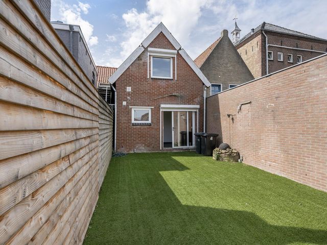 Langestraat 12, Poortvliet