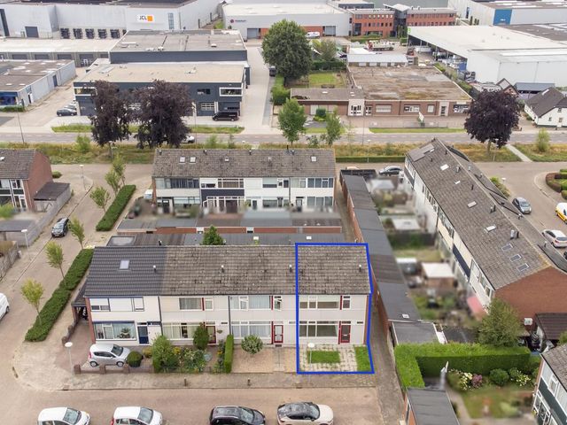 Prof.Van der Leeuwstraat 7, 'S-Heerenberg