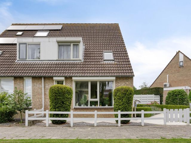 Kriekenbogerd 22, Nieuw-Beijerland