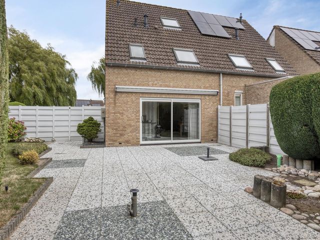 Kriekenbogerd 22, Nieuw-Beijerland