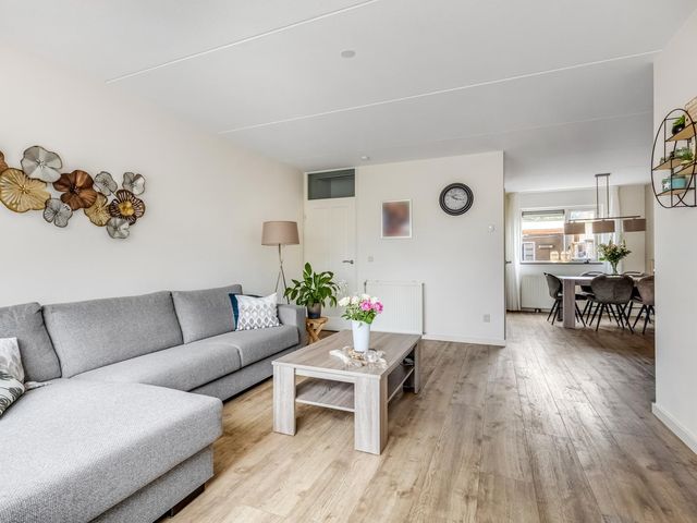 De Windroos 38, Gendt