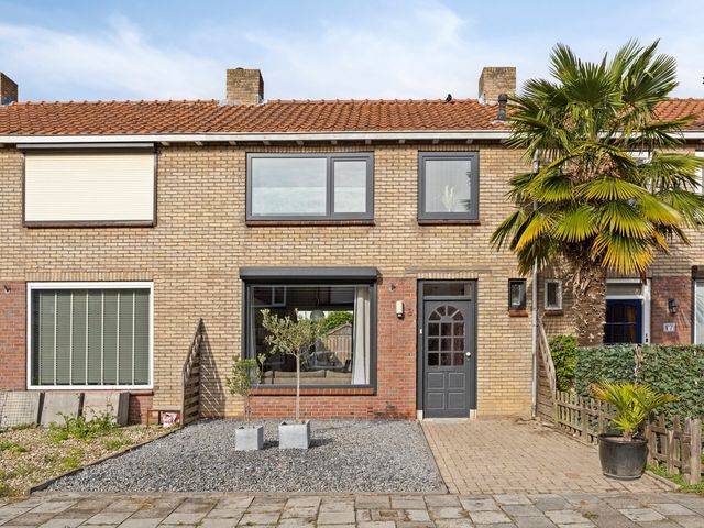 Mauvestraat 9, Terneuzen