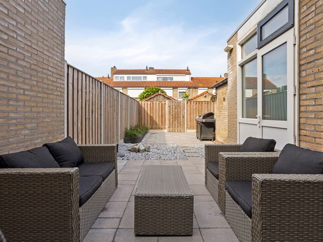 Mauvestraat 9, Terneuzen