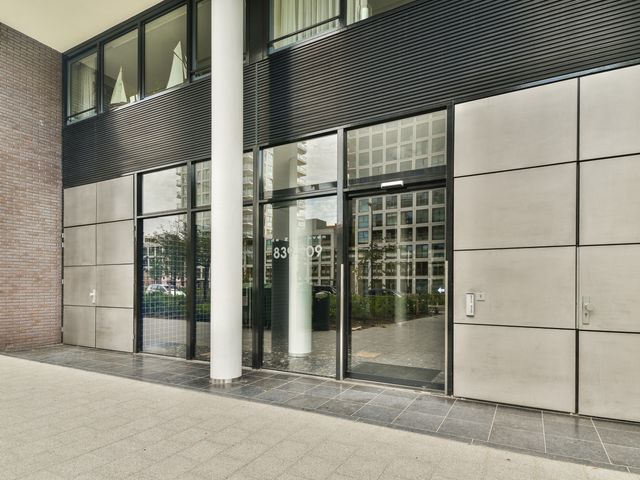 Gedempte Zalmhaven 853, Rotterdam