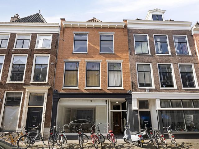 Hogewoerd 131, Leiden