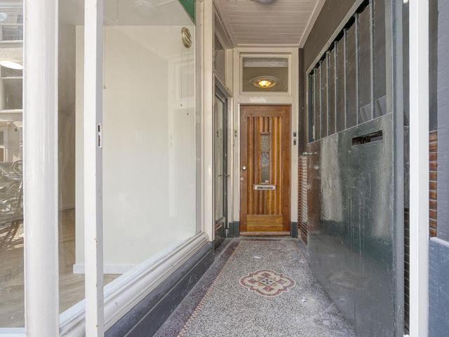 Hogewoerd 131B, Leiden