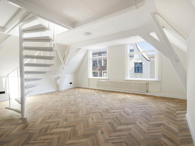 Hogewoerd 131B, Leiden