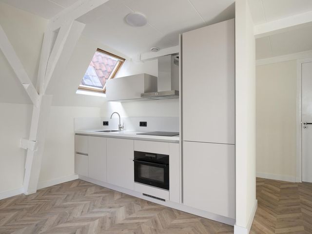 Hogewoerd 131B, Leiden